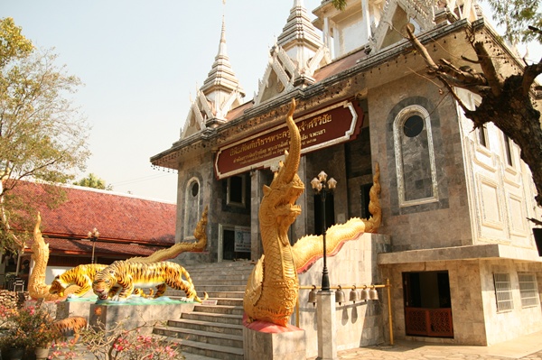 ครูบาศรีวิชัย วัดบ้านปาง จ.ลำพูน