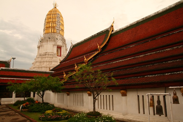 วัดพระศรีรัตนมหาธาตุวรมหาวิหาร พิษณุโลก