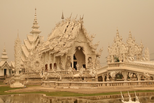 วัดร่องขุ่น จ.เชียงราย อ.เฉลิมชัย white temple chiangrai 