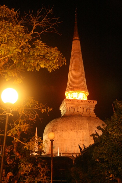 งานแห่ผ้าขึ้นพระธาตุ วัดพระมหาธาตุวรมหาวิหาร จ.นครศร