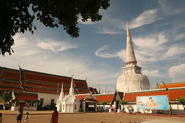 งานแห่ผ้าขึ้นพระธาตุ วัดพระมหาธาตุวรมหาวิหาร จ.นครศร