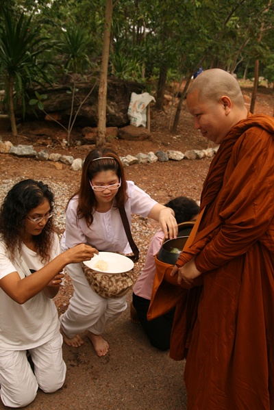 หลวงพี่มาลา วัดถ้ำผาแดง ขอนแก่น