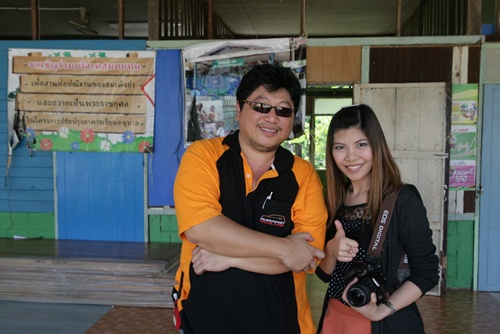 kammatan.com แจกของให้เด็กที่กาญ_pajerosport-thailand