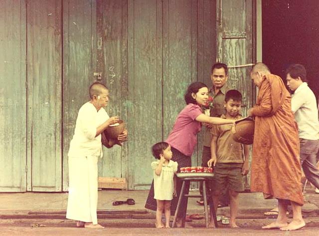 หลวงปู่ชา สุภัทโธ วัดหนองป่าพง ajan cha จ.อุบลราชธานี