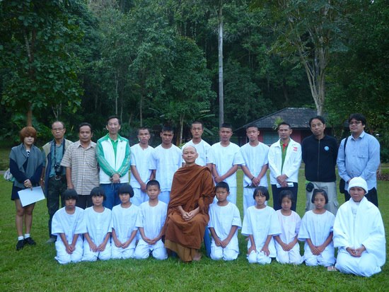 พระอาจารย์ชาคิโนภิกขุ